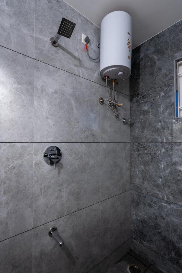 העיר בנגלור The Silver Chimes Suites מראה חיצוני תמונה