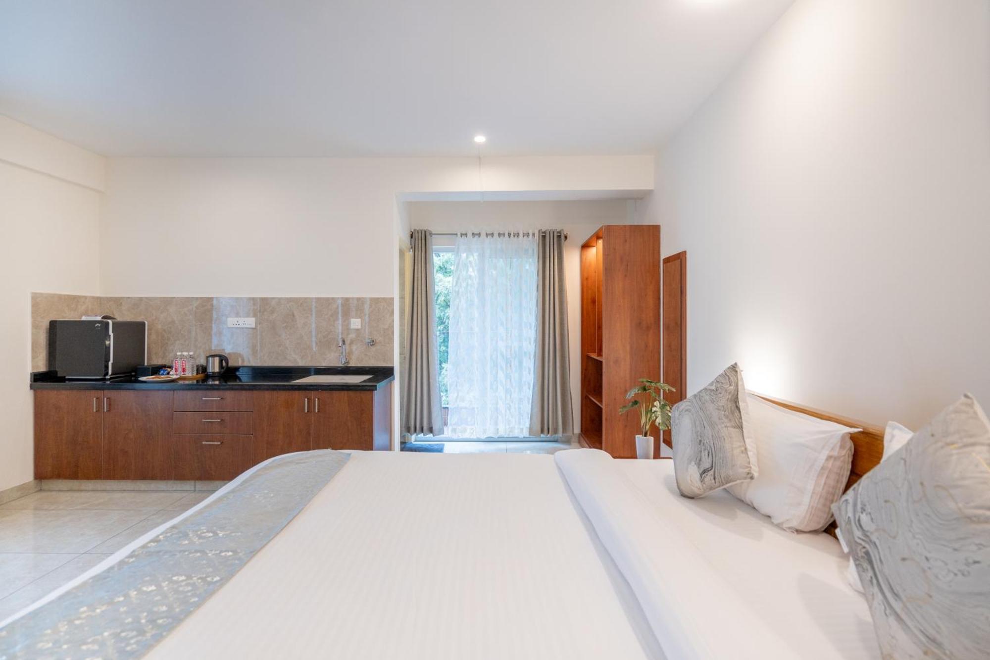 העיר בנגלור The Silver Chimes Suites מראה חיצוני תמונה